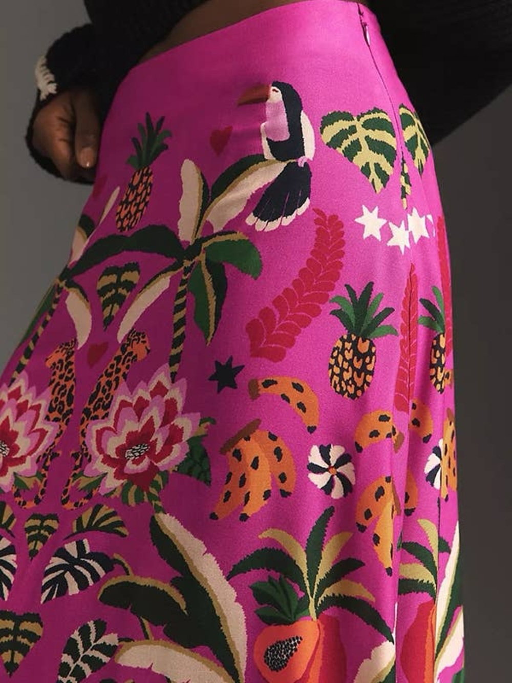 FARM Rio Pink Tropical Maxi Skirt with Green Botanical Print - Picture 2 of 12